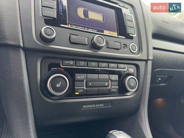 Черный Фольксваген Гольф, объемом двигателя 1.97 л и пробегом 233 тыс. км за 9999 $, фото 61 на Automoto.ua