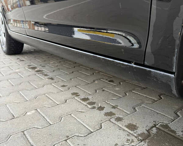 Черный Фольксваген Гольф, объемом двигателя 1.6 л и пробегом 233 тыс. км за 10000 $, фото 7 на Automoto.ua