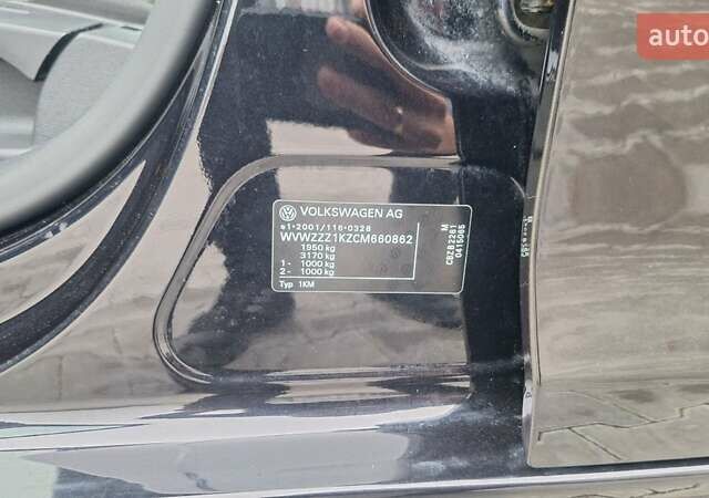 Черный Фольксваген Гольф, объемом двигателя 1.2 л и пробегом 209 тыс. км за 7650 $, фото 43 на Automoto.ua