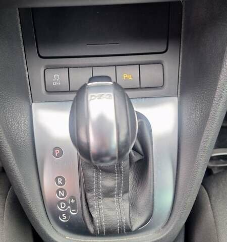 Черный Фольксваген Гольф, объемом двигателя 1.2 л и пробегом 209 тыс. км за 7650 $, фото 26 на Automoto.ua