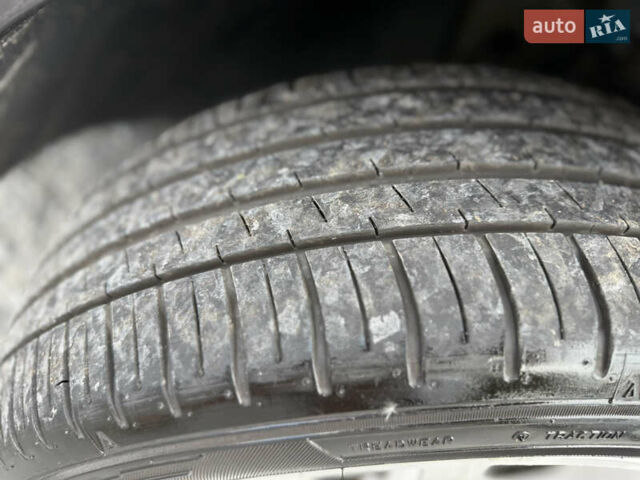 Черный Фольксваген Гольф, объемом двигателя 2 л и пробегом 200 тыс. км за 11900 $, фото 46 на Automoto.ua