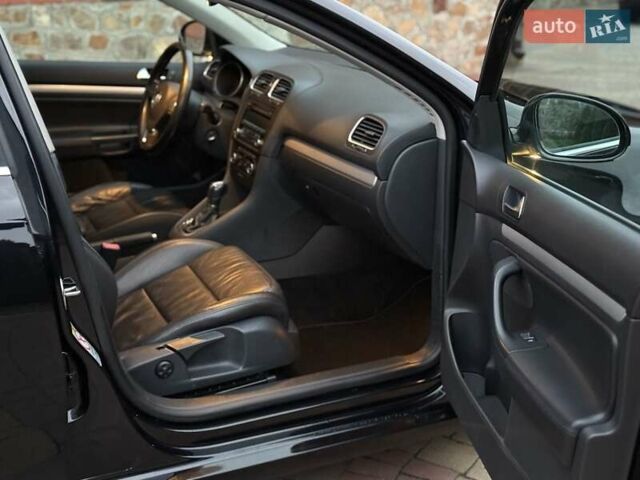 Чорний Фольксваген Гольф, об'ємом двигуна 1.39 л та пробігом 186 тис. км за 8200 $, фото 43 на Automoto.ua