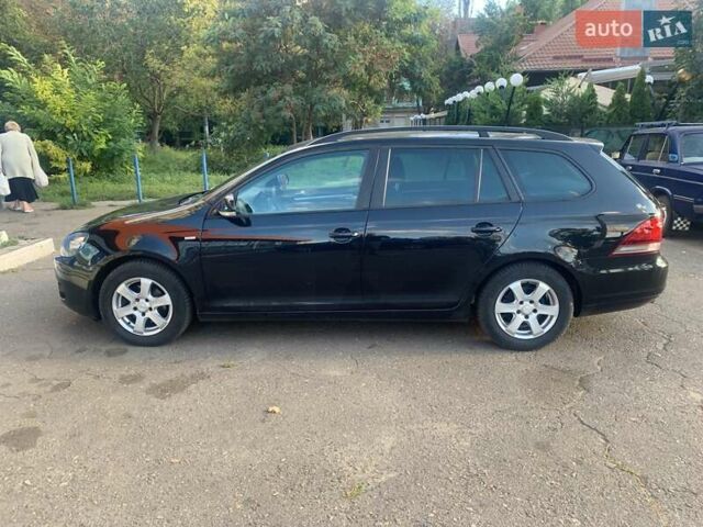 Черный Фольксваген Гольф, объемом двигателя 1.6 л и пробегом 220 тыс. км за 8300 $, фото 4 на Automoto.ua