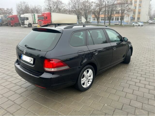 Черный Фольксваген Гольф, объемом двигателя 1.6 л и пробегом 257 тыс. км за 7950 $, фото 3 на Automoto.ua