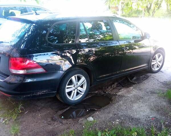 Черный Фольксваген Гольф, объемом двигателя 1.97 л и пробегом 230 тыс. км за 10400 $, фото 5 на Automoto.ua