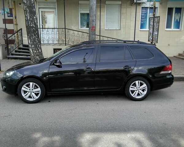 Черный Фольксваген Гольф, объемом двигателя 1.6 л и пробегом 300 тыс. км за 8700 $, фото 3 на Automoto.ua