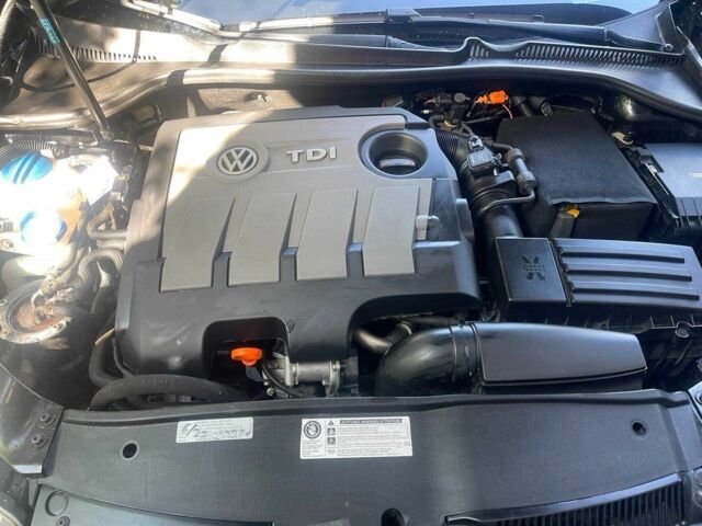 Черный Фольксваген Гольф, объемом двигателя 0 л и пробегом 286 тыс. км за 8390 $, фото 18 на Automoto.ua