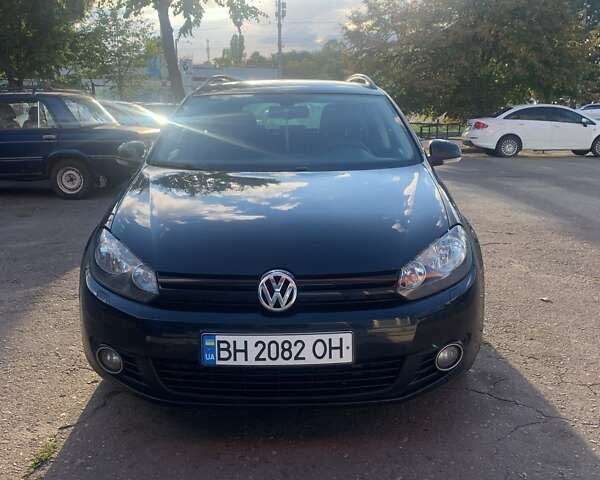 Черный Фольксваген Гольф, объемом двигателя 1.6 л и пробегом 220 тыс. км за 8300 $, фото 7 на Automoto.ua