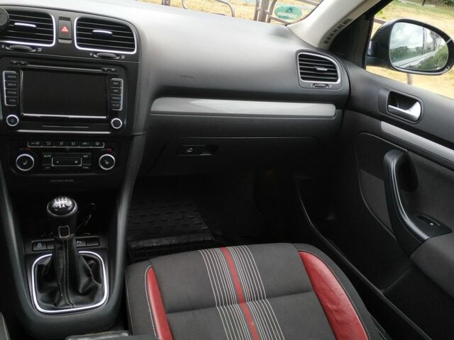 Чорний Фольксваген Гольф, об'ємом двигуна 1.6 л та пробігом 303 тис. км за 8500 $, фото 7 на Automoto.ua