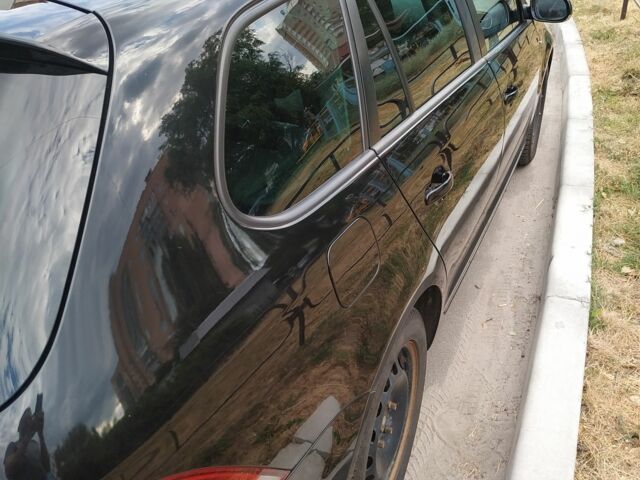 Чорний Фольксваген Гольф, об'ємом двигуна 1.6 л та пробігом 303 тис. км за 8500 $, фото 3 на Automoto.ua