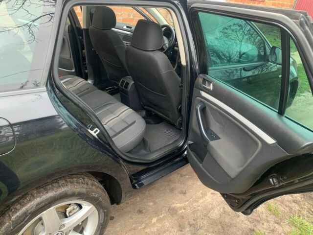 Черный Фольксваген Гольф, объемом двигателя 2 л и пробегом 298 тыс. км за 7350 $, фото 8 на Automoto.ua