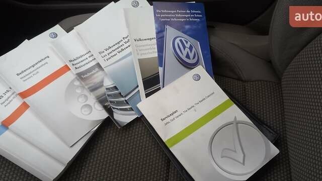 Чорний Фольксваген Гольф, об'ємом двигуна 1.39 л та пробігом 225 тис. км за 8500 $, фото 9 на Automoto.ua