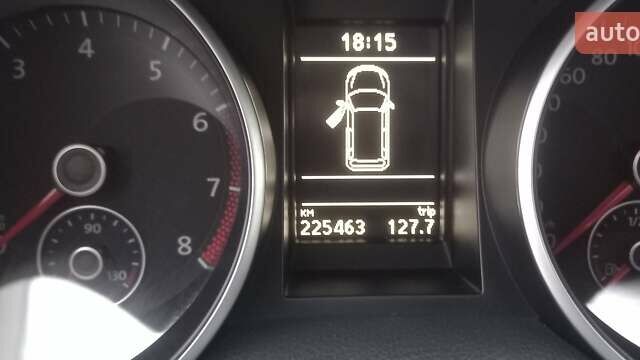 Чорний Фольксваген Гольф, об'ємом двигуна 1.39 л та пробігом 225 тис. км за 8500 $, фото 20 на Automoto.ua