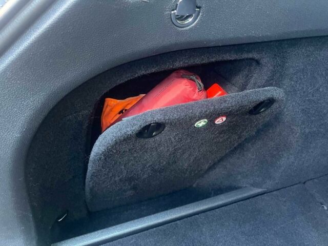 Черный Фольксваген Гольф, объемом двигателя 0 л и пробегом 286 тыс. км за 8390 $, фото 11 на Automoto.ua