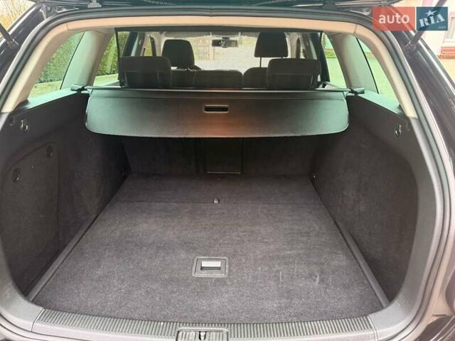 Черный Фольксваген Гольф, объемом двигателя 1.6 л и пробегом 102 тыс. км за 10450 $, фото 15 на Automoto.ua