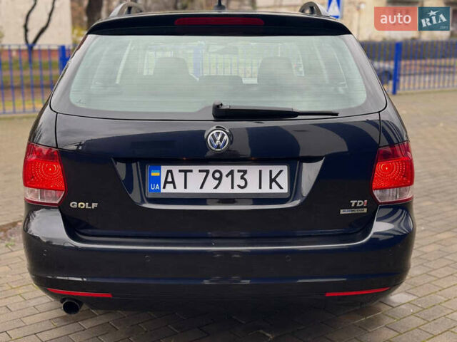 Черный Фольксваген Гольф, объемом двигателя 1.6 л и пробегом 325 тыс. км за 7300 $, фото 6 на Automoto.ua