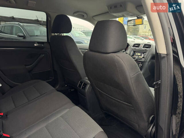 Черный Фольксваген Гольф, объемом двигателя 1.97 л и пробегом 233 тыс. км за 9500 $, фото 41 на Automoto.ua