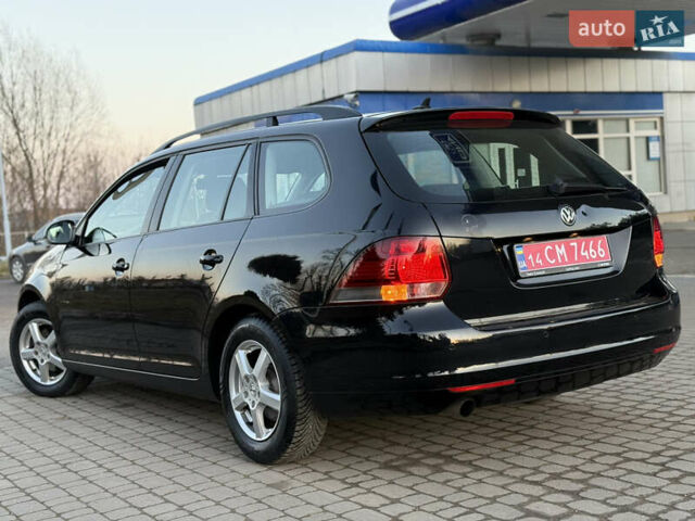 Черный Фольксваген Гольф, объемом двигателя 1.6 л и пробегом 277 тыс. км за 8200 $, фото 18 на Automoto.ua