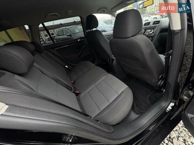 Черный Фольксваген Гольф, объемом двигателя 1.97 л и пробегом 233 тыс. км за 9999 $, фото 39 на Automoto.ua