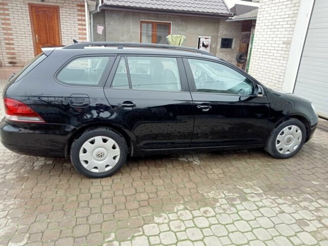 Черный Фольксваген Гольф, объемом двигателя 1.6 л и пробегом 232 тыс. км за 8450 $, фото 11 на Automoto.ua