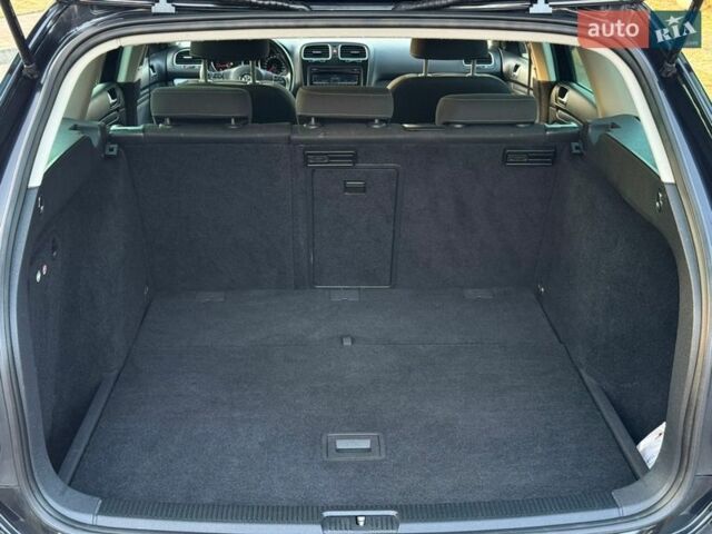 Чорний Фольксваген Гольф, об'ємом двигуна 1.6 л та пробігом 225 тис. км за 8450 $, фото 54 на Automoto.ua