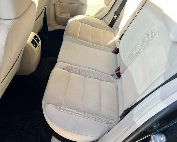 Чорний Фольксваген Гольф, об'ємом двигуна 2 л та пробігом 322 тис. км за 8500 $, фото 8 на Automoto.ua