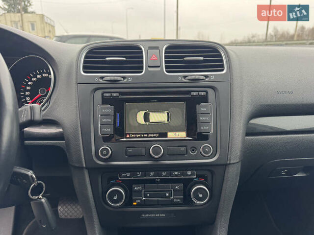 Черный Фольксваген Гольф, объемом двигателя 1.97 л и пробегом 233 тыс. км за 9999 $, фото 60 на Automoto.ua