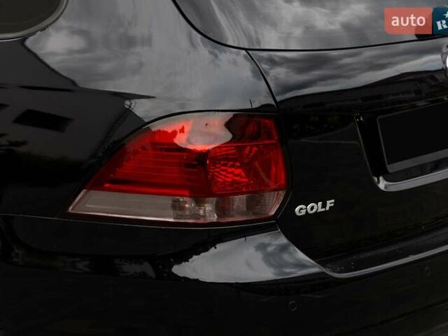 Черный Фольксваген Гольф, объемом двигателя 1.97 л и пробегом 256 тыс. км за 10900 $, фото 11 на Automoto.ua