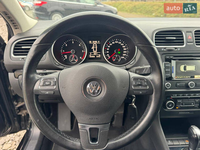 Черный Фольксваген Гольф, объемом двигателя 1.97 л и пробегом 233 тыс. км за 9500 $, фото 55 на Automoto.ua