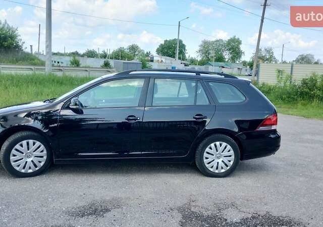 Черный Фольксваген Гольф, объемом двигателя 1.6 л и пробегом 237 тыс. км за 7900 $, фото 6 на Automoto.ua