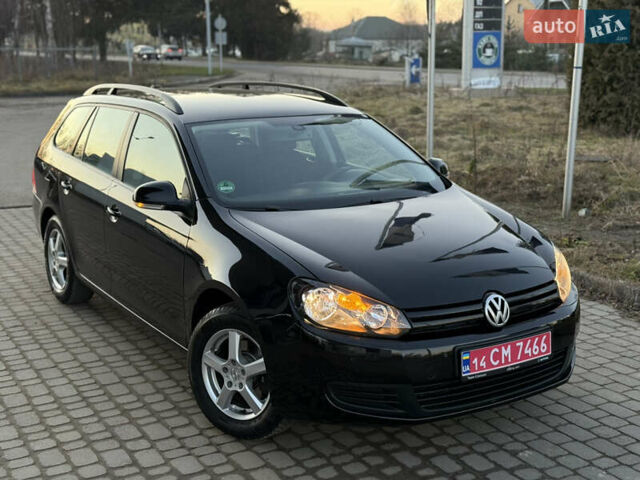 Черный Фольксваген Гольф, объемом двигателя 1.6 л и пробегом 277 тыс. км за 8200 $, фото 5 на Automoto.ua