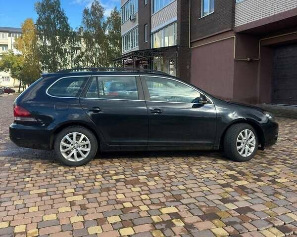 Черный Фольксваген Гольф, объемом двигателя 1.6 л и пробегом 276 тыс. км за 9200 $, фото 22 на Automoto.ua