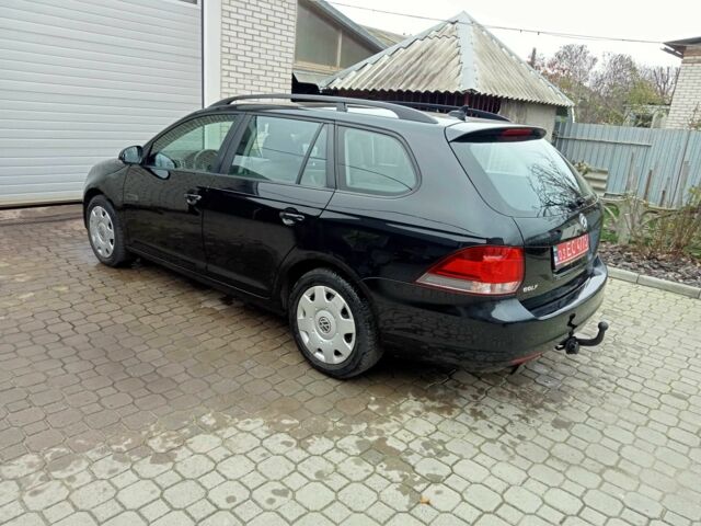 Черный Фольксваген Гольф, объемом двигателя 1.6 л и пробегом 232 тыс. км за 8450 $, фото 9 на Automoto.ua