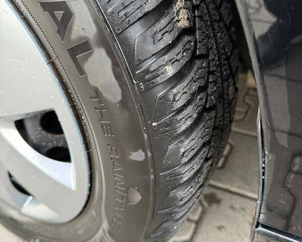 Черный Фольксваген Гольф, объемом двигателя 1.6 л и пробегом 233 тыс. км за 10000 $, фото 5 на Automoto.ua