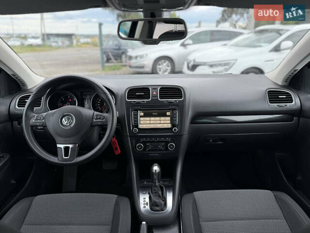 Черный Фольксваген Гольф, объемом двигателя 2 л и пробегом 200 тыс. км за 11900 $, фото 17 на Automoto.ua