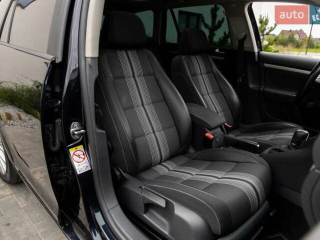 Черный Фольксваген Гольф, объемом двигателя 1.97 л и пробегом 256 тыс. км за 10900 $, фото 34 на Automoto.ua