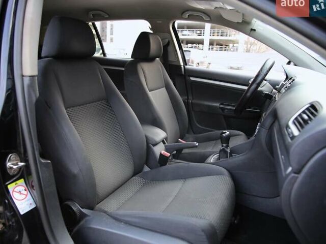 Чорний Фольксваген Гольф, об'ємом двигуна 1.6 л та пробігом 212 тис. км за 7400 $, фото 9 на Automoto.ua