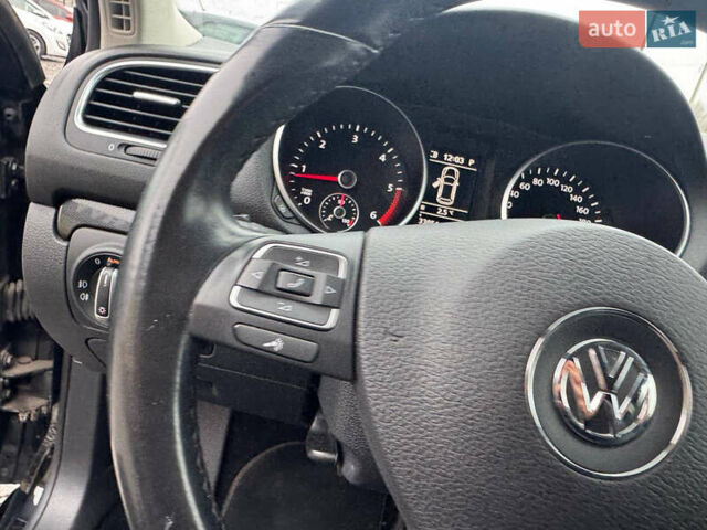 Черный Фольксваген Гольф, объемом двигателя 1.97 л и пробегом 233 тыс. км за 9500 $, фото 56 на Automoto.ua
