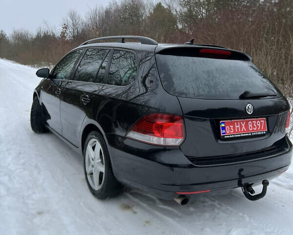 Черный Фольксваген Гольф, объемом двигателя 1.6 л и пробегом 198 тыс. км за 7800 $, фото 5 на Automoto.ua