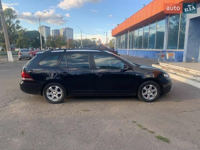 Черный Фольксваген Гольф, объемом двигателя 1.6 л и пробегом 220 тыс. км за 8300 $, фото 5 на Automoto.ua