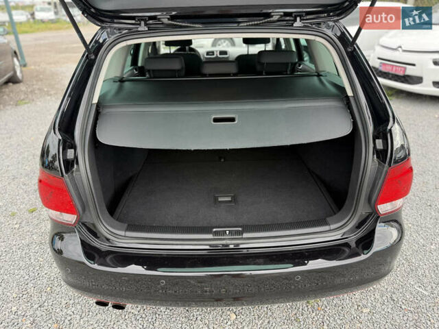 Черный Фольксваген Гольф, объемом двигателя 2 л и пробегом 200 тыс. км за 11900 $, фото 30 на Automoto.ua