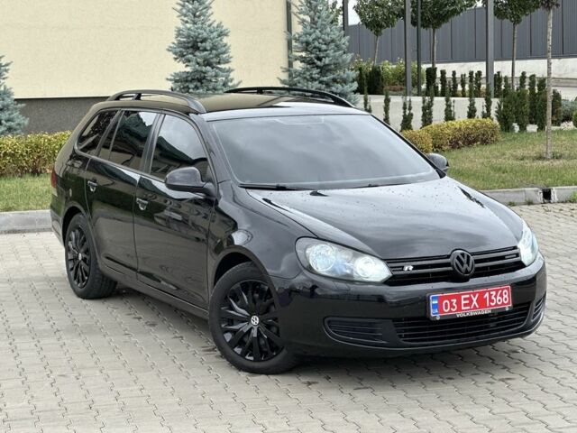 Черный Фольксваген Гольф, объемом двигателя 1.6 л и пробегом 245 тыс. км за 7900 $, фото 2 на Automoto.ua