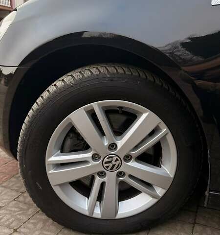 Черный Фольксваген Гольф, объемом двигателя 1.6 л и пробегом 102 тыс. км за 10450 $, фото 8 на Automoto.ua