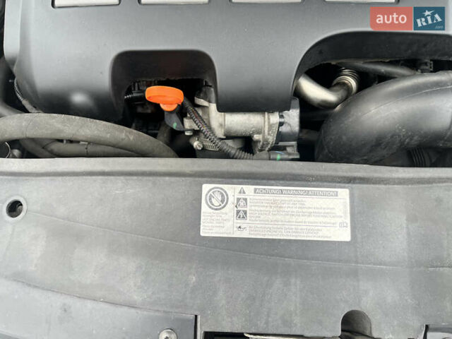 Чорний Фольксваген Гольф, об'ємом двигуна 1.6 л та пробігом 230 тис. км за 8650 $, фото 46 на Automoto.ua