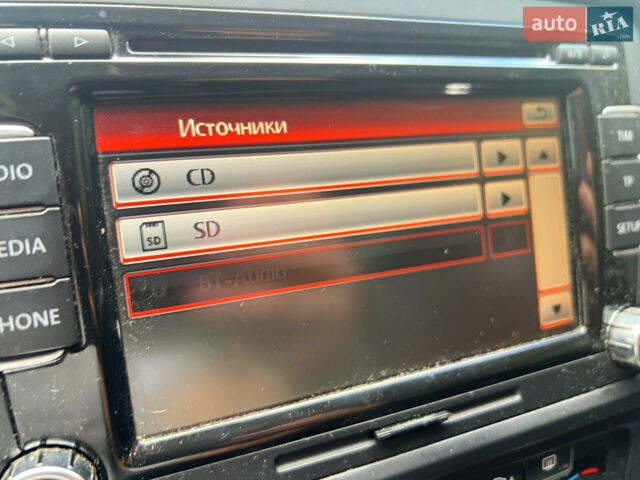 Черный Фольксваген Гольф, объемом двигателя 1.97 л и пробегом 295 тыс. км за 9300 $, фото 49 на Automoto.ua