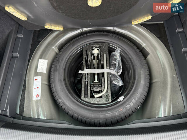 Черный Фольксваген Гольф, объемом двигателя 2 л и пробегом 200 тыс. км за 11900 $, фото 31 на Automoto.ua