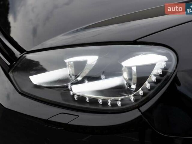 Черный Фольксваген Гольф, объемом двигателя 1.97 л и пробегом 256 тыс. км за 10900 $, фото 4 на Automoto.ua