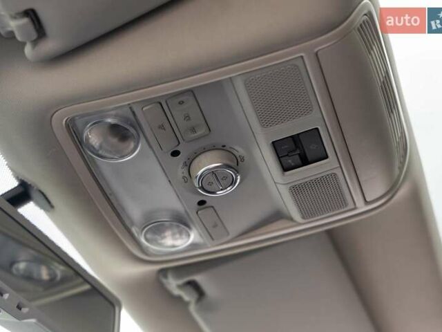 Черный Фольксваген Гольф, объемом двигателя 1.97 л и пробегом 256 тыс. км за 10900 $, фото 39 на Automoto.ua