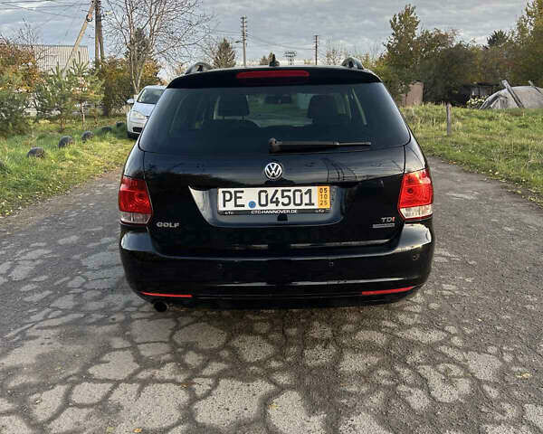 Черный Фольксваген Гольф, объемом двигателя 1.6 л и пробегом 237 тыс. км за 8150 $, фото 5 на Automoto.ua