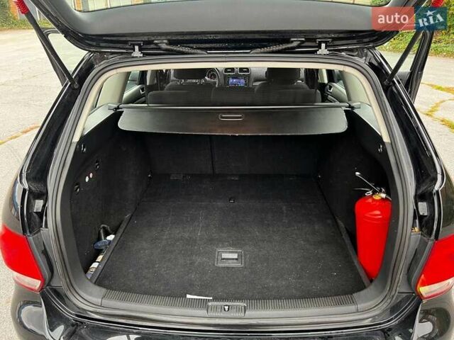 Чорний Фольксваген Гольф, об'ємом двигуна 1.6 л та пробігом 216 тис. км за 8500 $, фото 14 на Automoto.ua